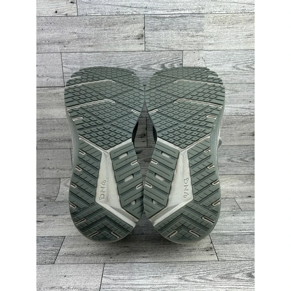 Brooks Revel 7 Women Running Shoes Grey White 1204241B036 Size‎ 9.5 Medium B